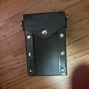 Green croc crossbody bag